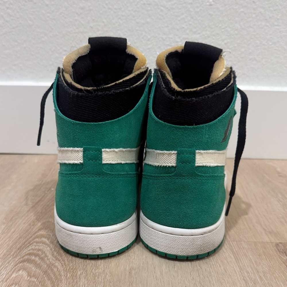 NIKE MENS JORDAN 1 ZOOM AIR HIGH SNEAKERS, SIZE US 10.5, “STADIUM GREEN” - Picture 10 of 13